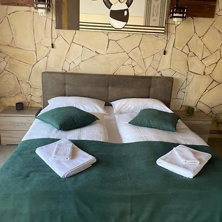 Edelweiss Cozy Cu Semineu, Sauna Si Terasa